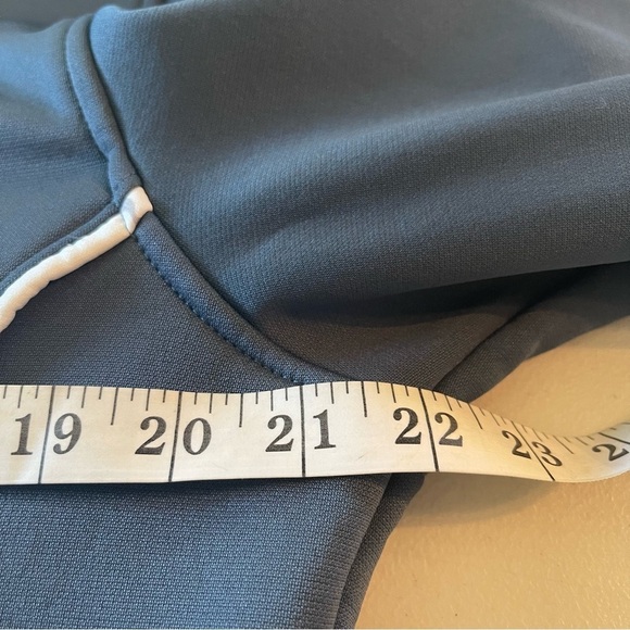 Under Armour Women’s Storm Pullover Hoodie gray orange size large GUC - Picture 10 of 10